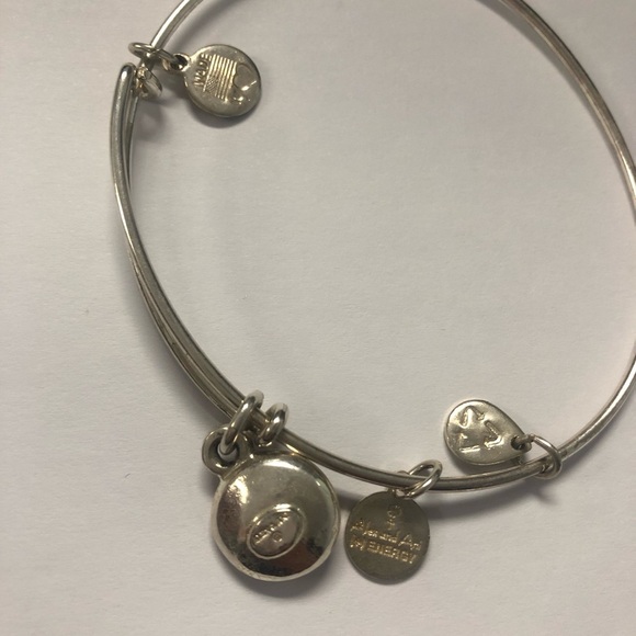 Alex and ani garnet birthstone bracelet - Picture 2 of 3